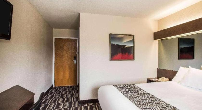 Microtel Inn & Suites By Wyndham Chattanooga/Near Hamilton P Exterior foto