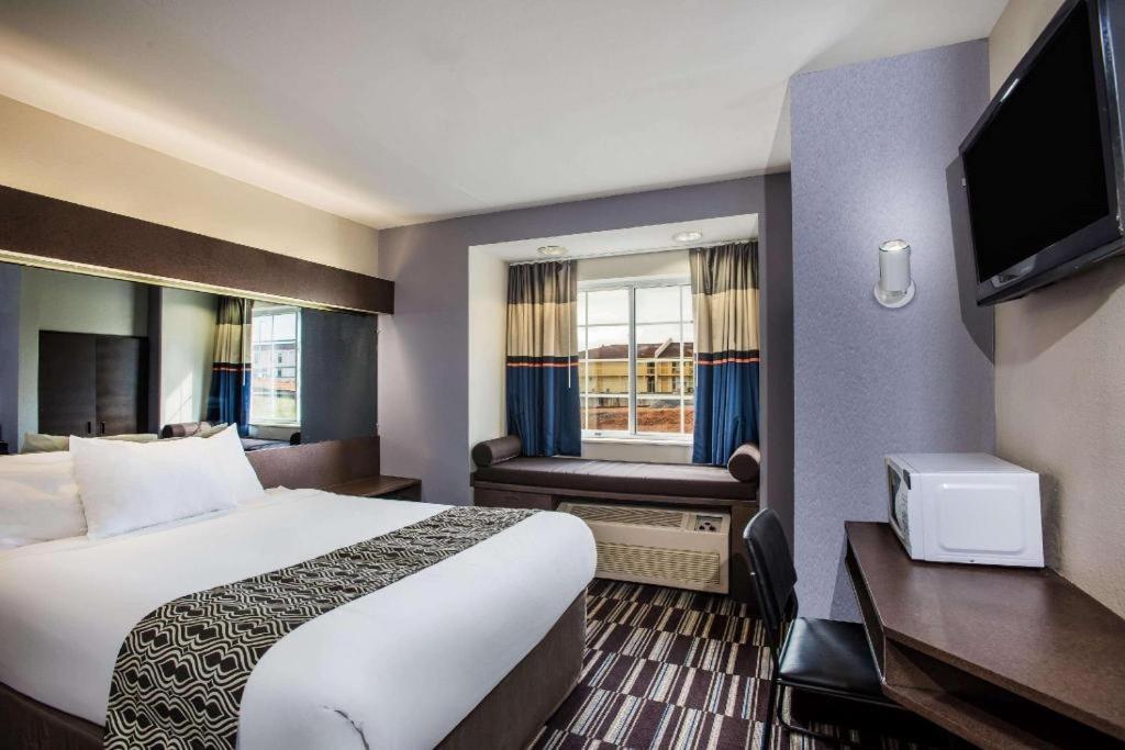 Microtel Inn & Suites By Wyndham Chattanooga/Near Hamilton P Exterior foto