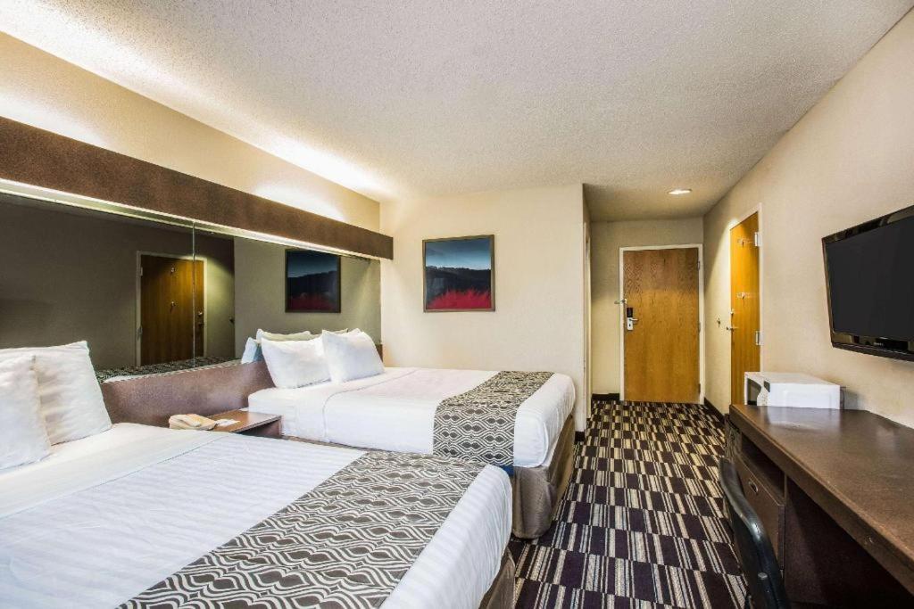 Microtel Inn & Suites By Wyndham Chattanooga/Near Hamilton P Exterior foto